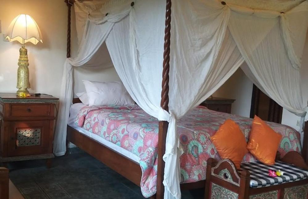Rambutan Hotel Lovina Esterno foto