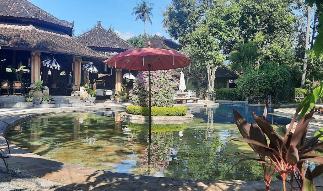 Rambutan Hotel Lovina Esterno foto