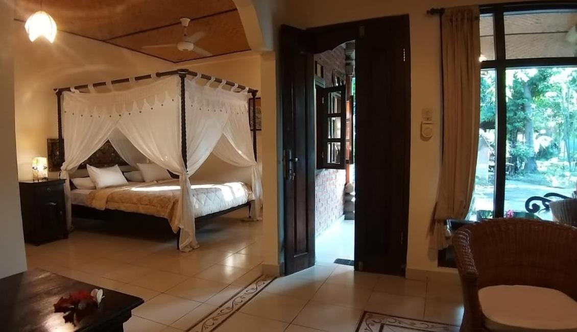 Rambutan Hotel Lovina Esterno foto