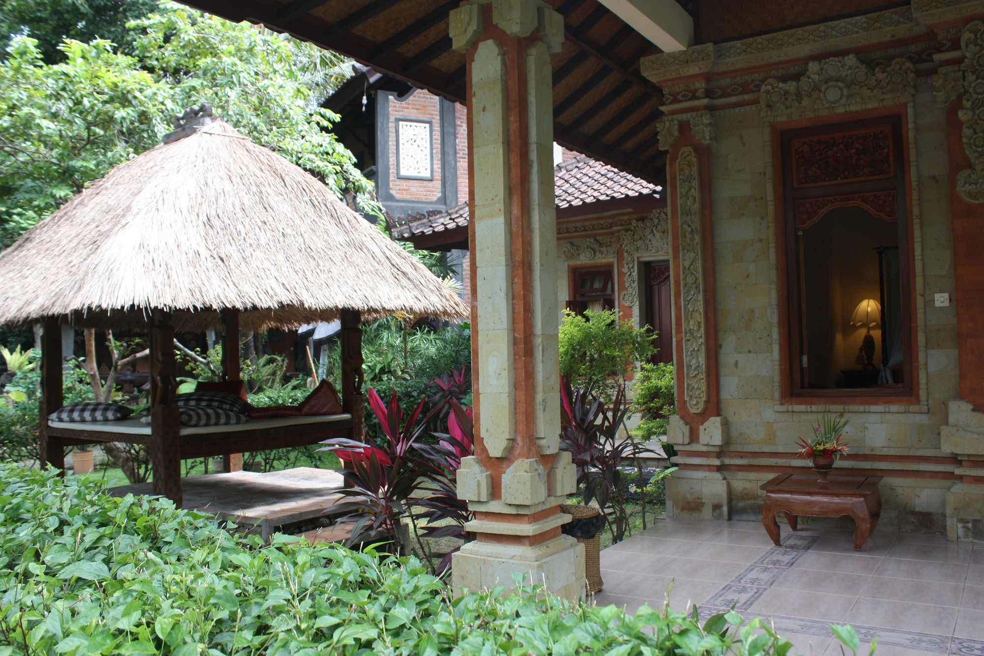 Rambutan Hotel Lovina Esterno foto